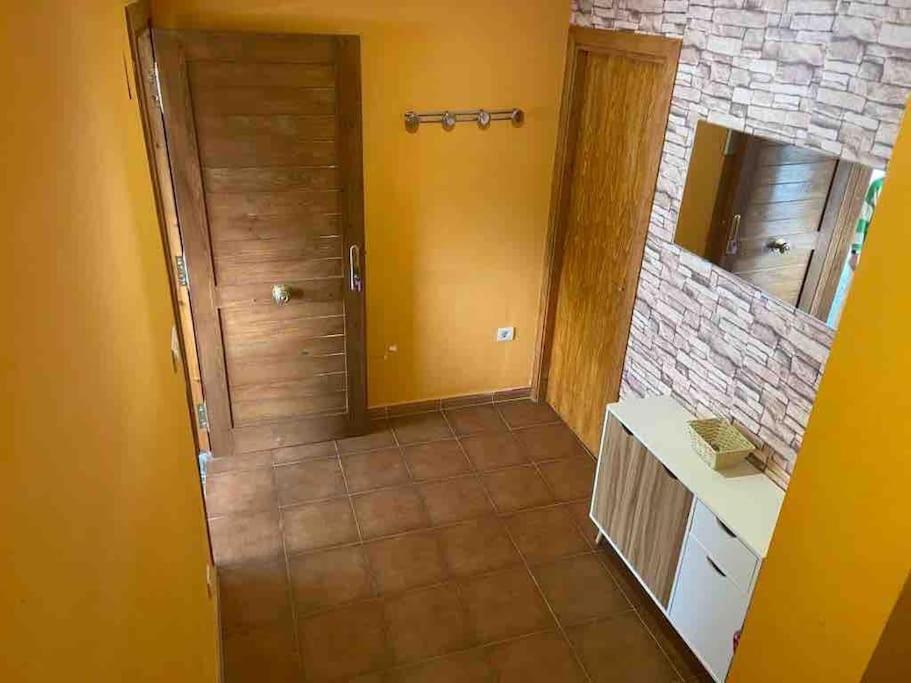 Adosado En Villanua Con Wifi Экстерьер фото
