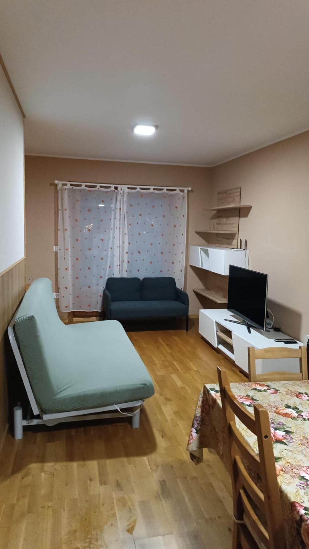 Adosado En Villanua Con Wifi Экстерьер фото